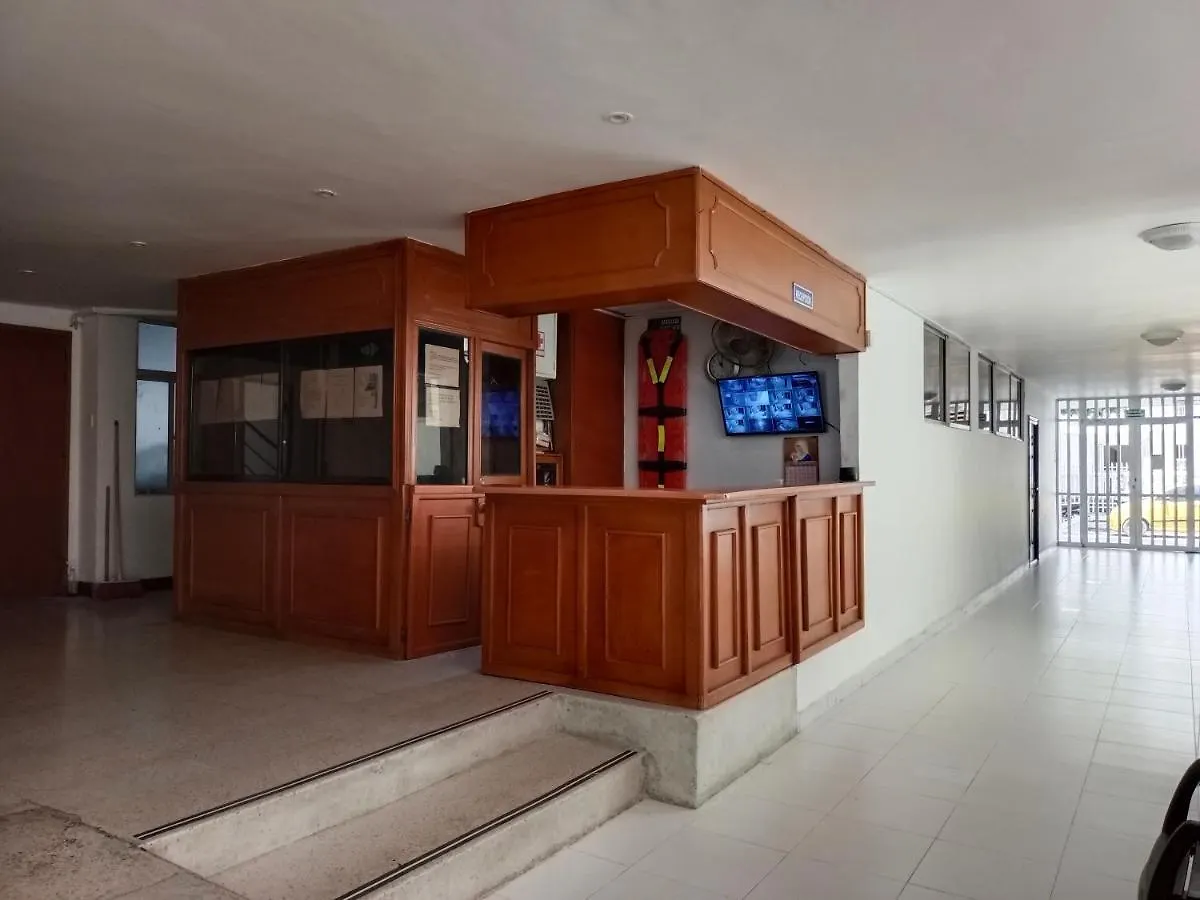 Rodadero Studio Apartment Edificio Maracaibo contacts